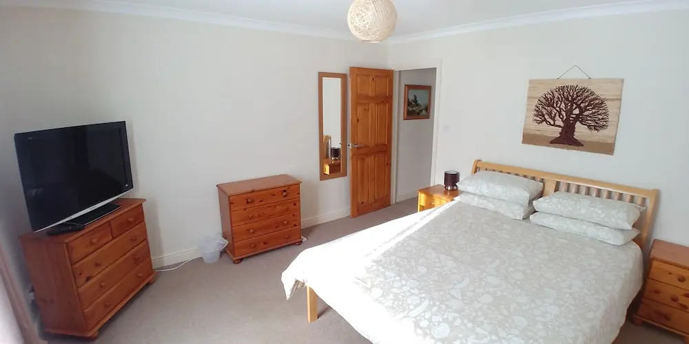 Spacious 3-bedroom House With Superfast Wi-fi