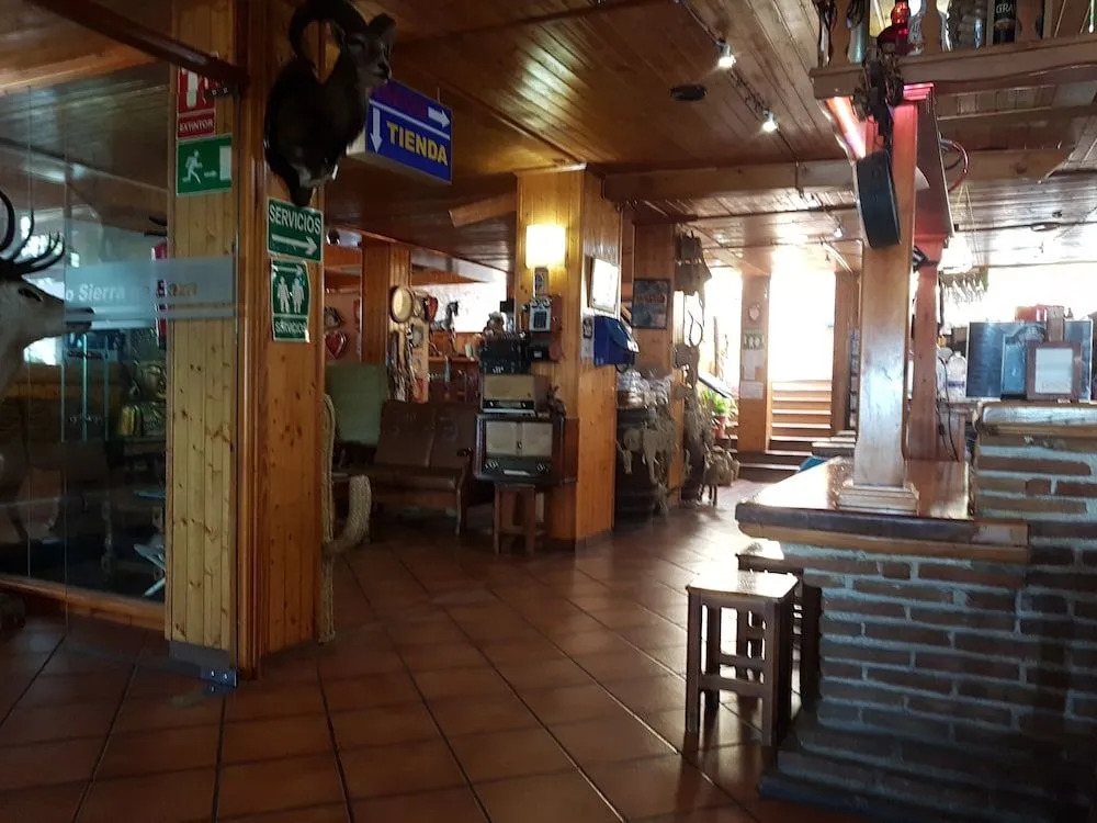 Hostal Sierra De Baza