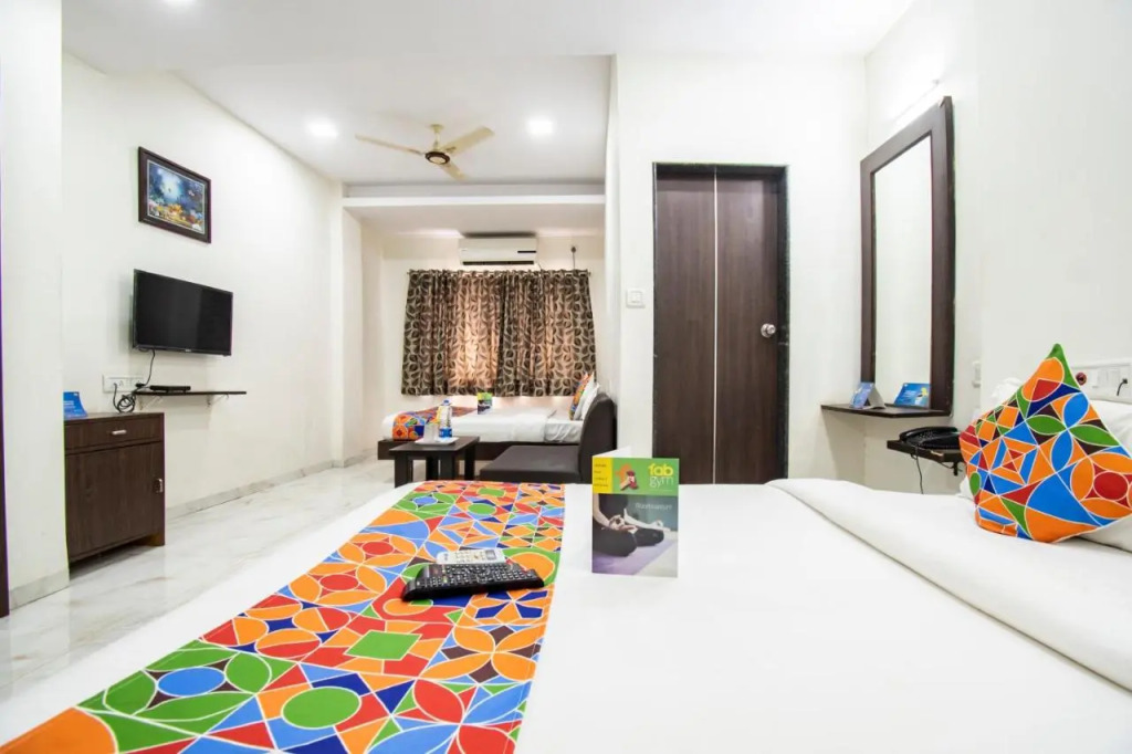 Hotel O Nashik Near Vijay Mamta Theatre Formerly Sahara Inn