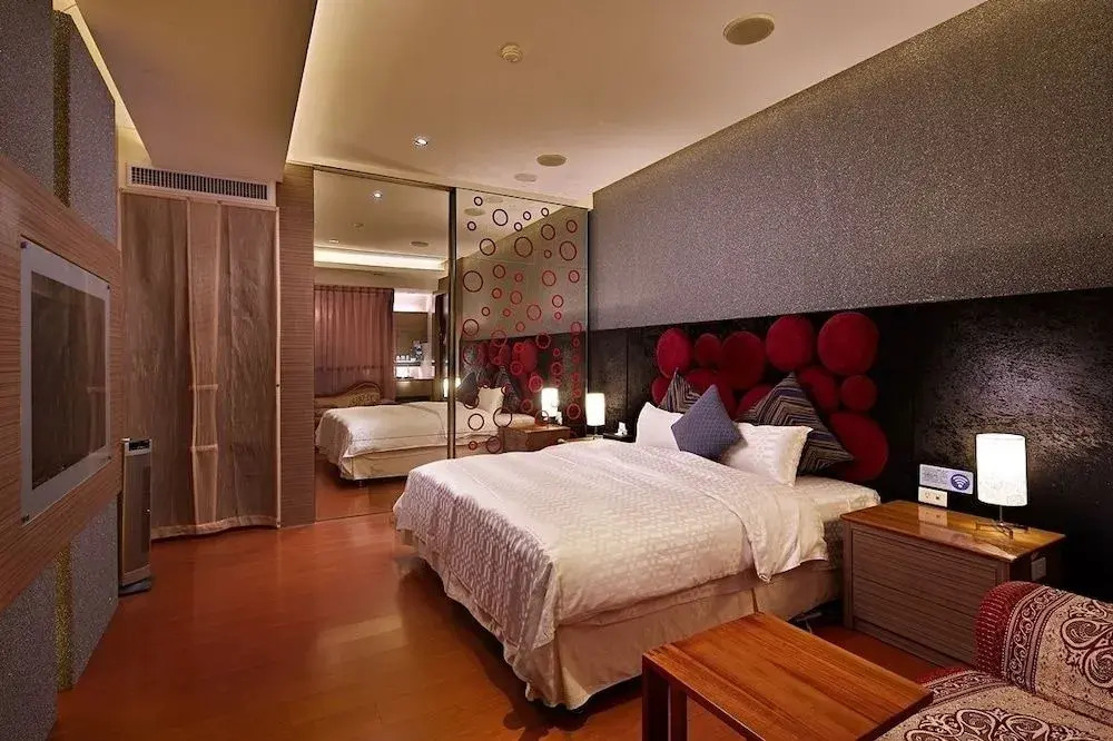 Prague Spring Boutique Motel