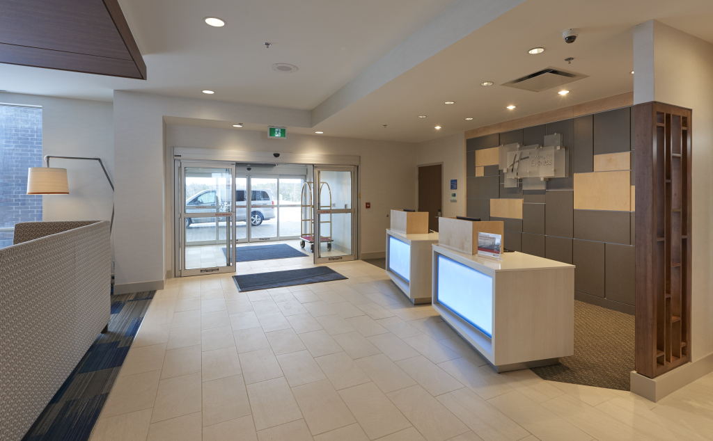 Holiday Inn Express & Suites St. Johns Airport by IHG