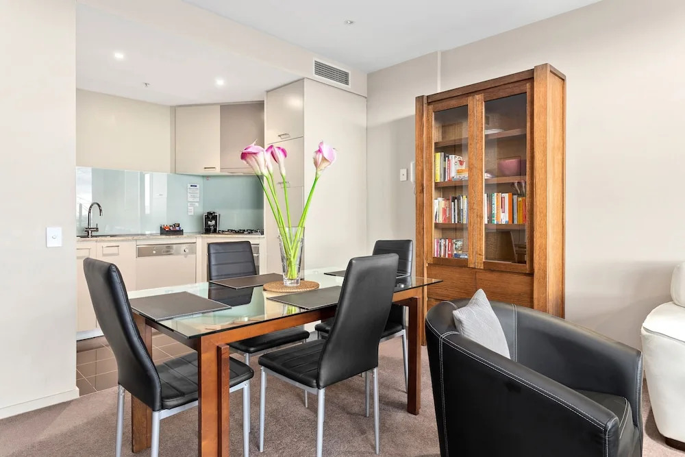 Docklands Private Collection - City Harbour Apartments