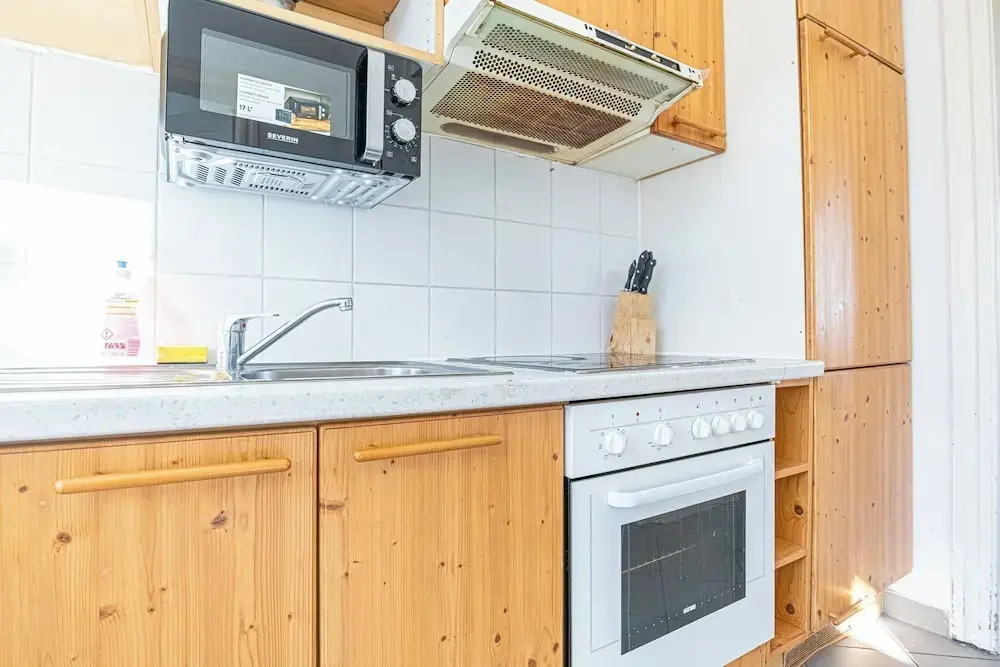 Stylish shared Apt for Longstays Margareten, Up to 5P