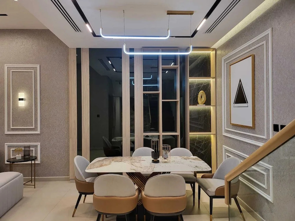 Апартаменты Mirdif Hills Apartaments