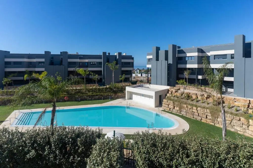 Modern 3bed apartment with sea view
