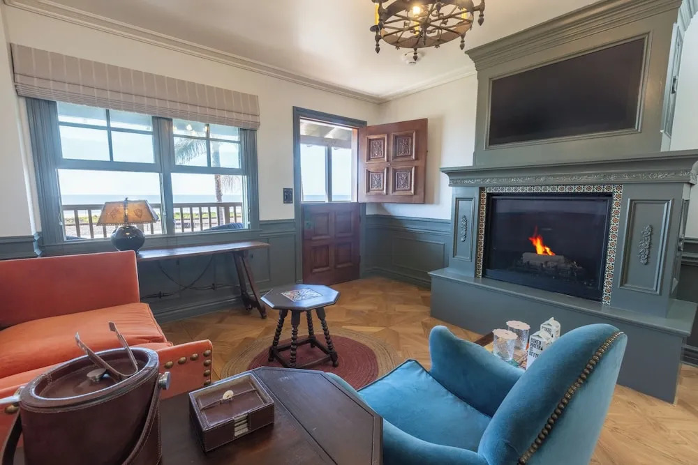 The Capistrano Coast House