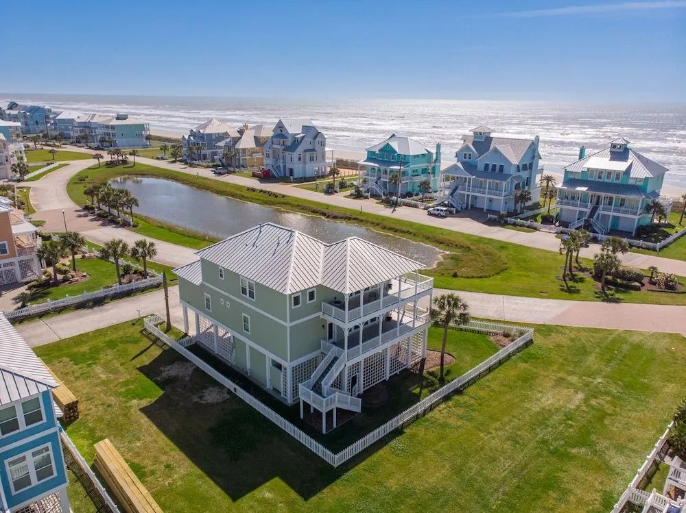 Seafoam House