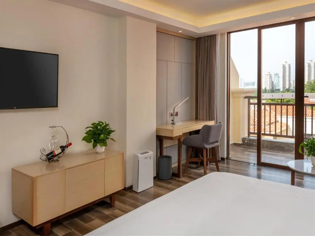 Lavande Hotel (Haikou West Coast International Conference Center )
