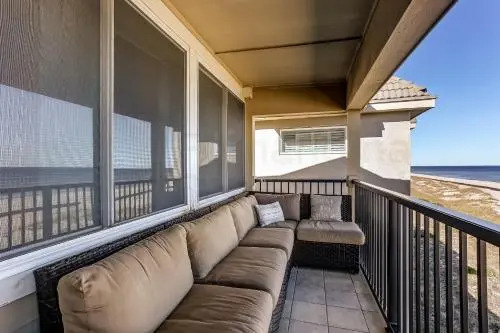 Coral Sands 301 - 2 Br Condo