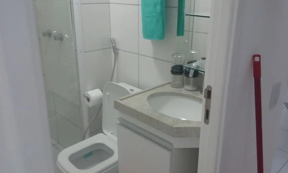 Para 9 Pessoas ao Lado Shopping Rio Mar