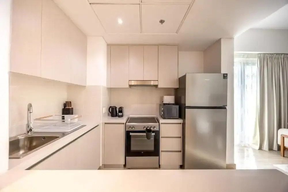 802-Bloomfields Curated 1BR  WatersEdge8
