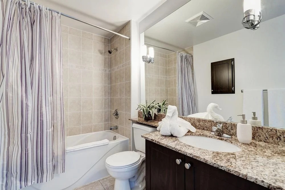 Nge Stays - Rideau Street Apartments