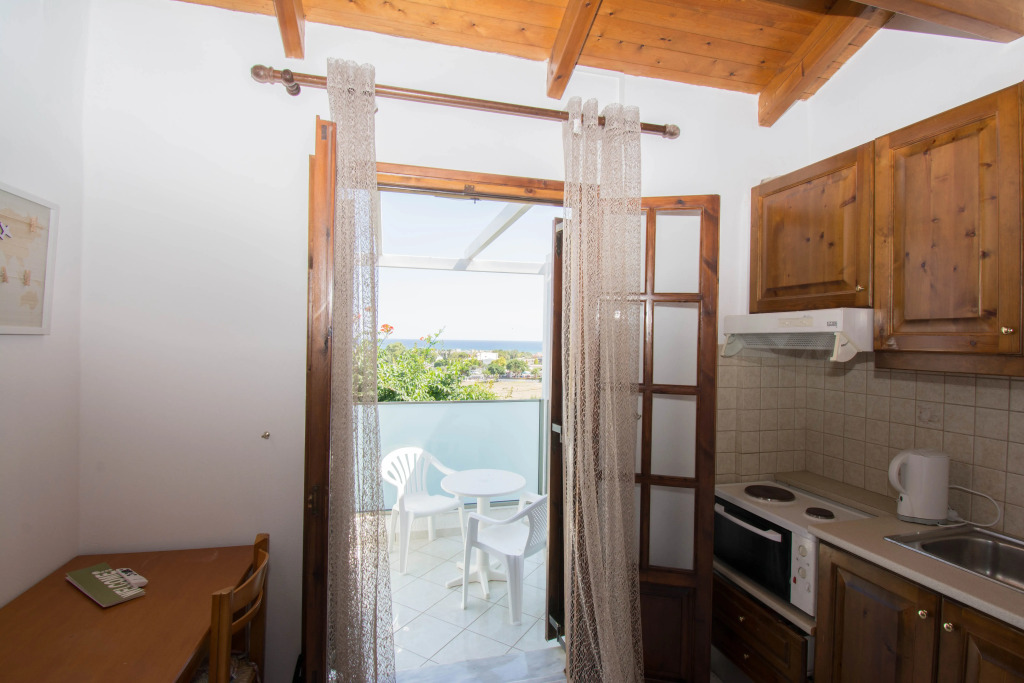 Rena Apartments