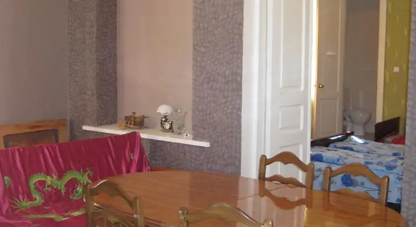 Chelo Guest House