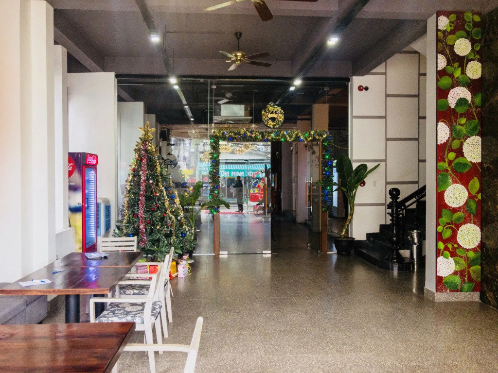 Eden Hue Hotel