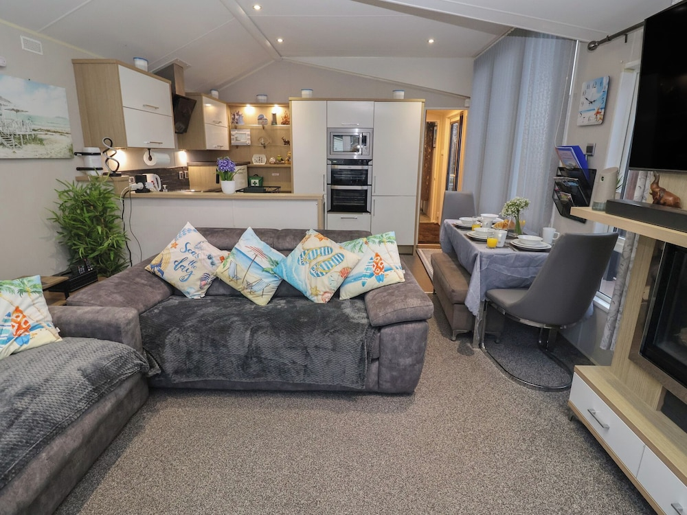 Osprey Court 1