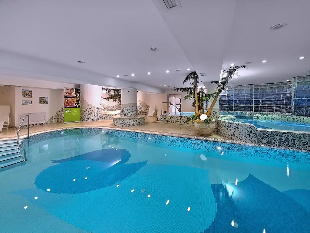 Luna Wellness Hotel