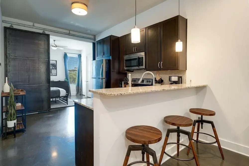 Lofts At 30th - Urban Lodge - Mins to Broadway!