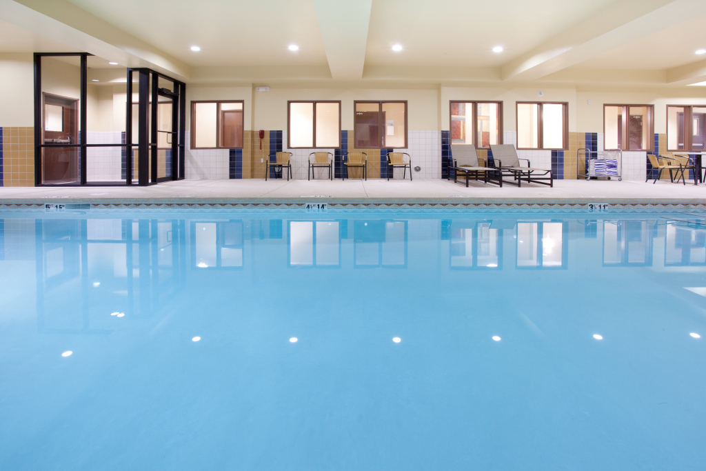 Holiday Inn Express Hotel & Suites LAMAR by IHG