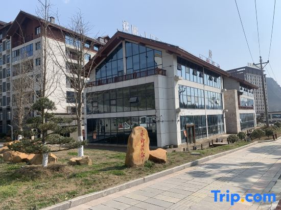 Huajian·LOFT Hotel