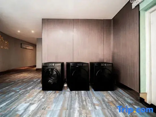 Yunxi Hotel (Dianchi Convention and Exhibition Center Triumph Branch)