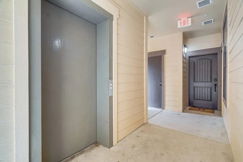 Jonestown Condo on Lake Travis w/ 2 Balconies!