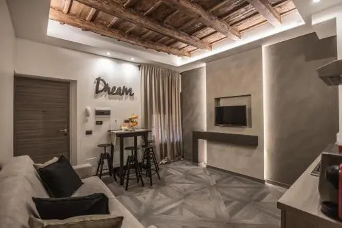 Davinci Apartament Near Duomo