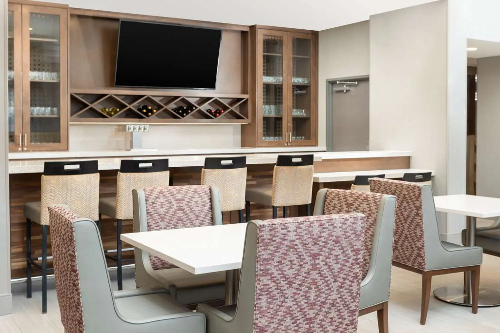 Hampton Inn & Suites Santa Rosa Sonoma Wine Country