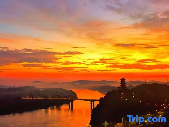 Yongzhou Kapok Homestay (Baiye Street)