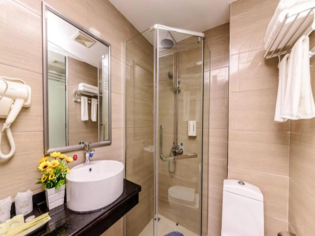 Shang Pin Holiday Inn Airport Second Branch