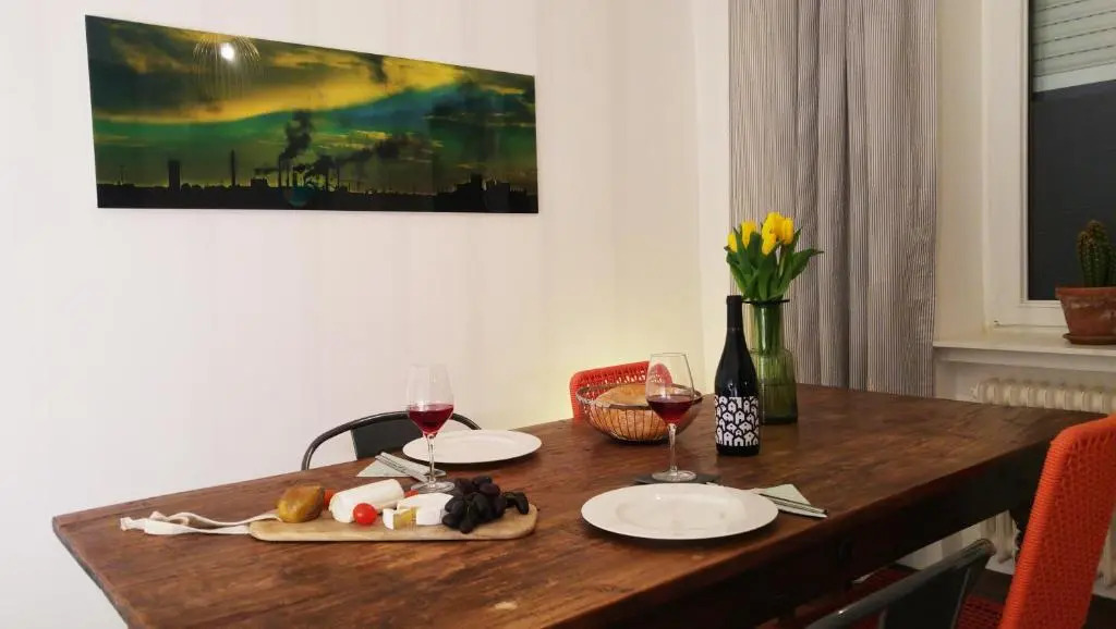 Apartments "Am Rheinorange", Netflix, Amazon Prime