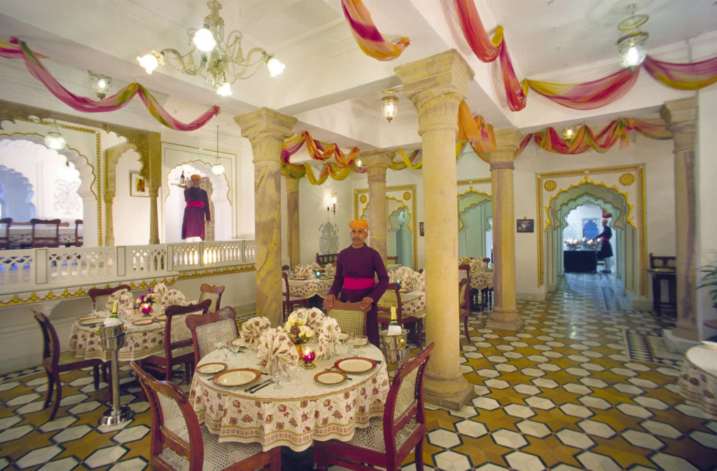 Deogarh Mahal