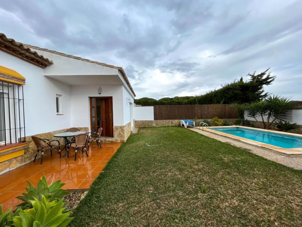Villas Dehesa Roche Viejo