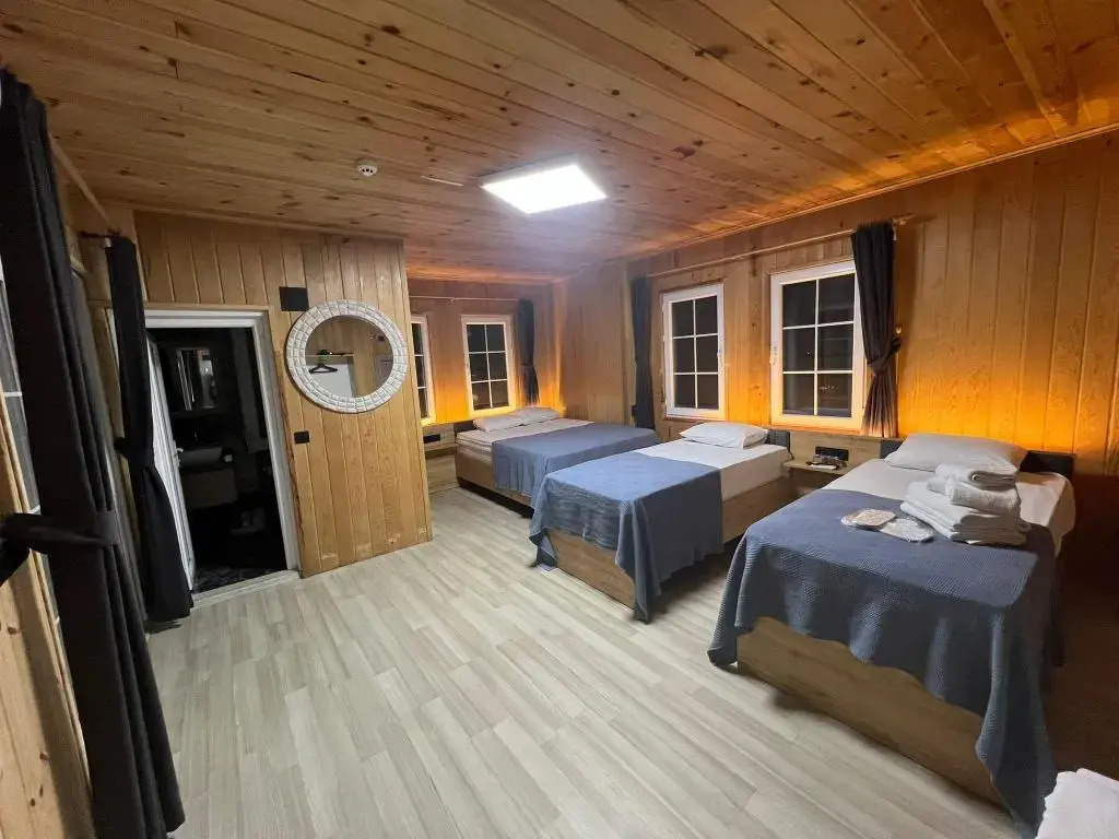 53 Brn Hotel
