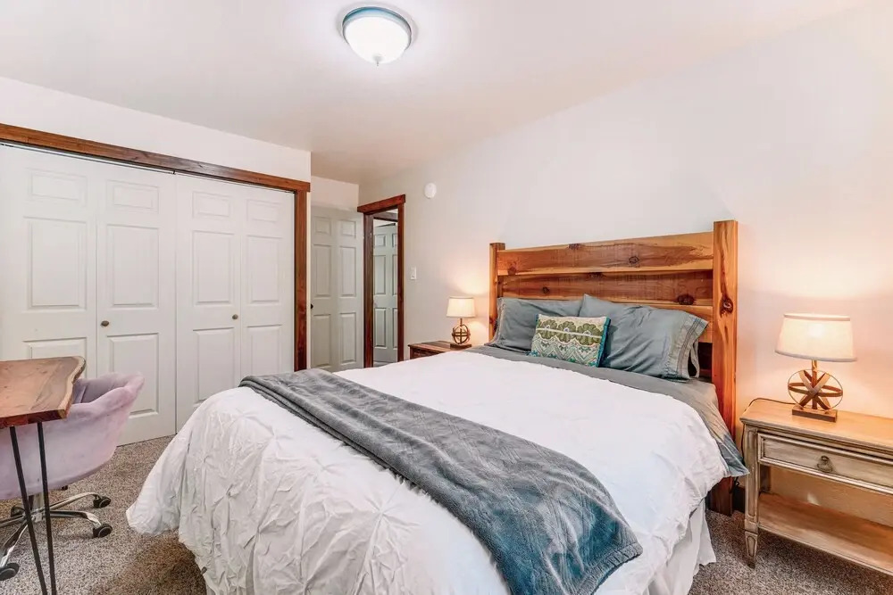 < 15 Mi to 6 Ski Resorts: Tahoe Donner Escape!