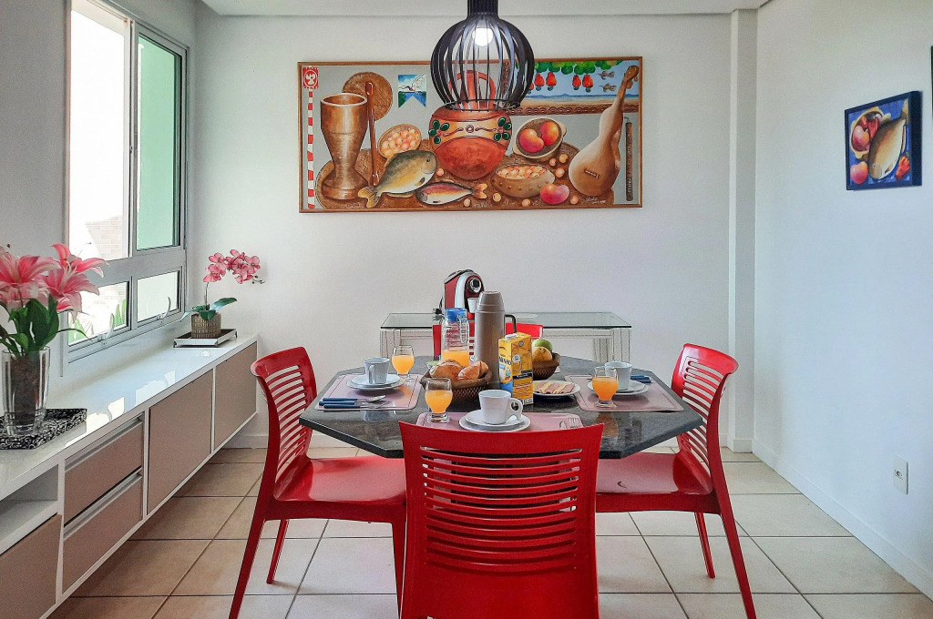 Cobertura Top 10 Pessoas Gourmet 4qts 50m Praia