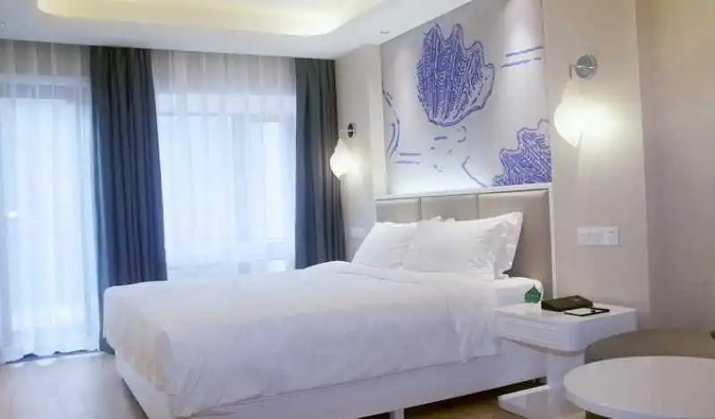 Vienna Apartment (Shenzhen Zhongying Street)