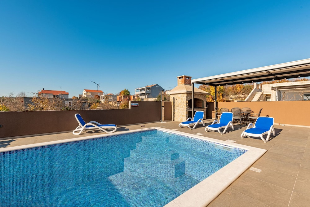 Villa Azeret ZadarVillas