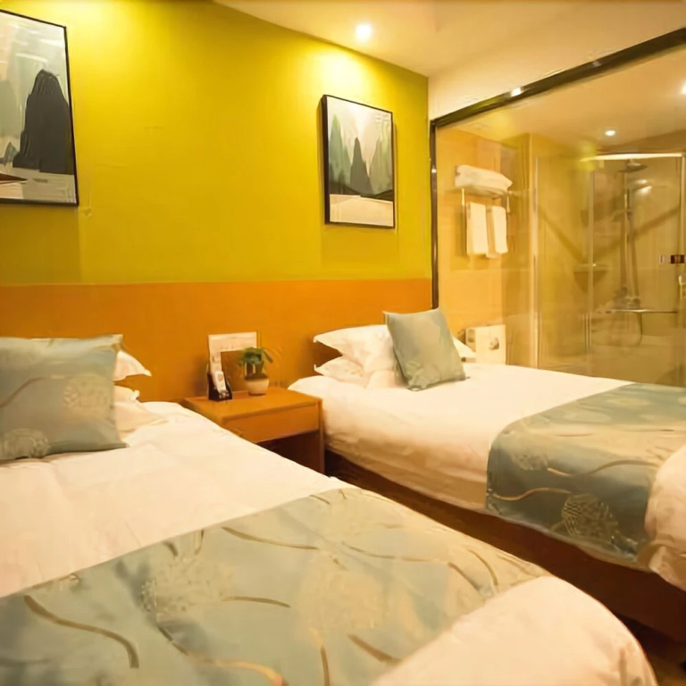 Huangshan Qingya Hotel