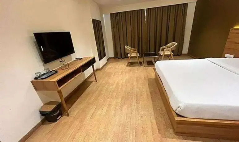 Fabhotel Shivam I
