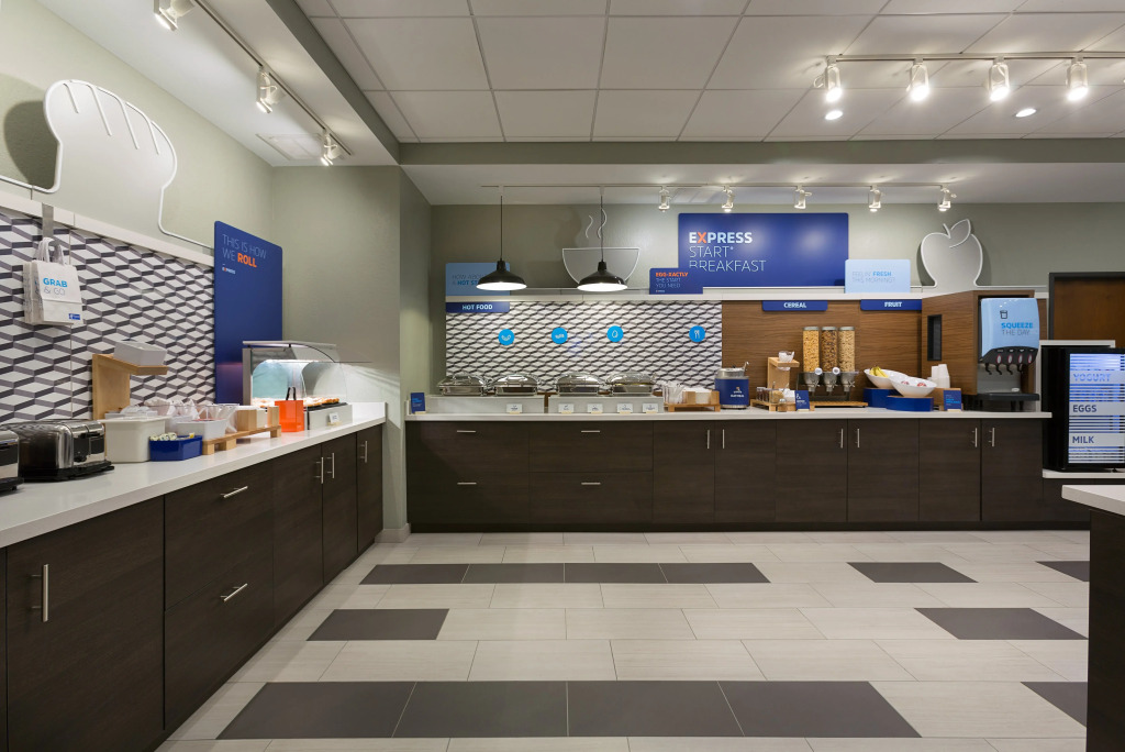 Holiday Inn Express Lake Park by IHG