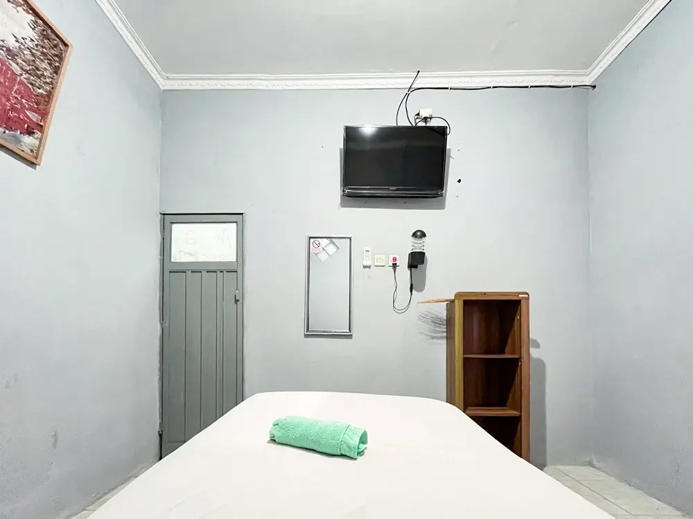 Q-Five Guest House YIA Kulon Progo Mitra RedDoorz
