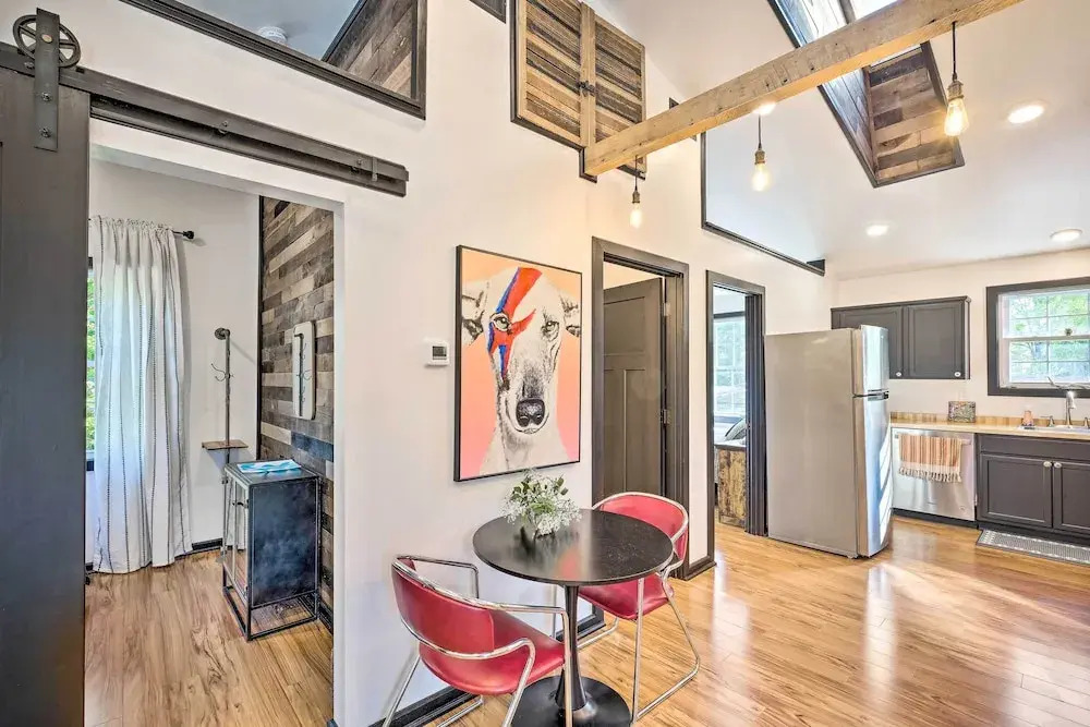 Modern Louisville Apartment w/ Furnished Deck