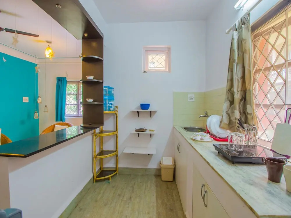 OYO 14906 Home 1BHK With Pool Carmona Beach