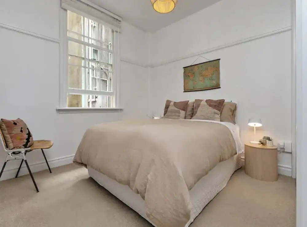 Heart Of The City Apartment In Heritage Building