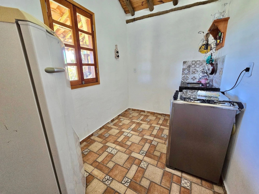 Chalés Vila Carrancas - Ao lado do centro com piscina, cozinha completa e muita tranquilidade