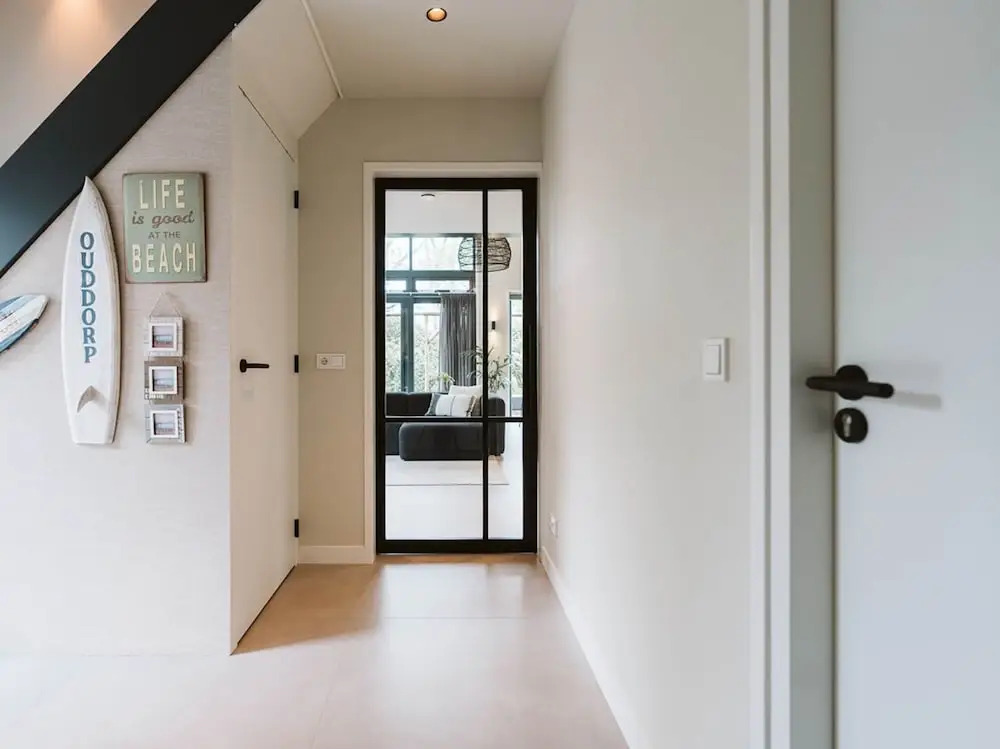Atmospheric Luxury Sustainable Home With Spacious Garden
