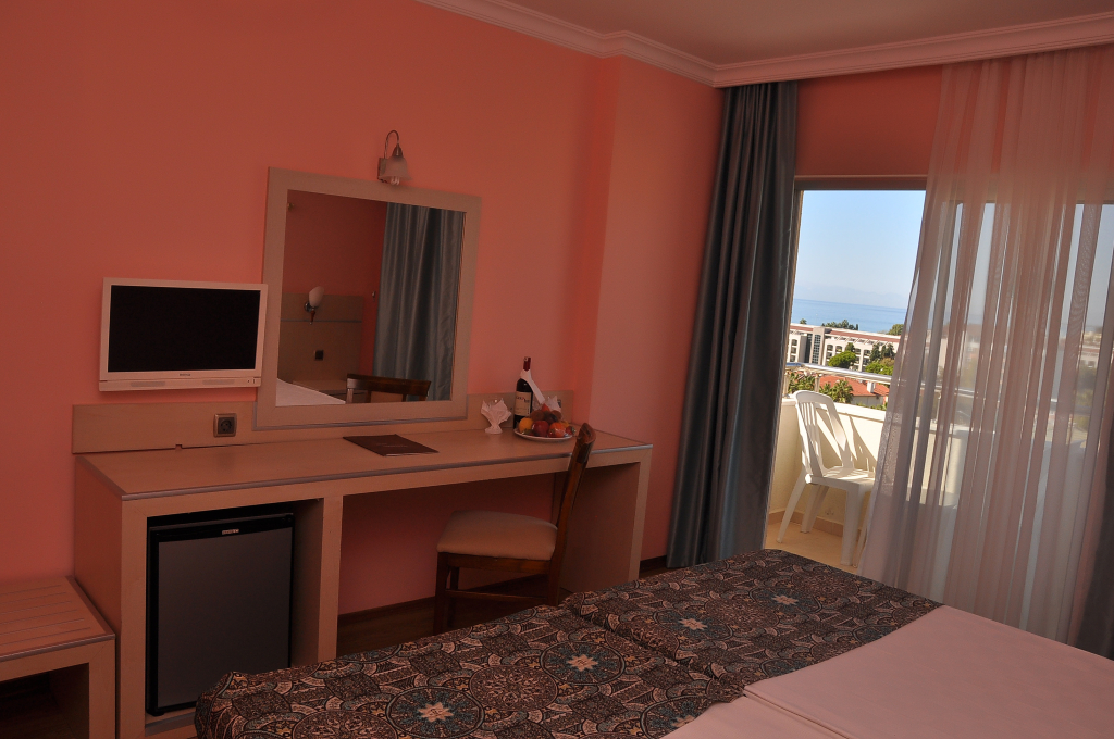 Sun Beach Hill Hotel