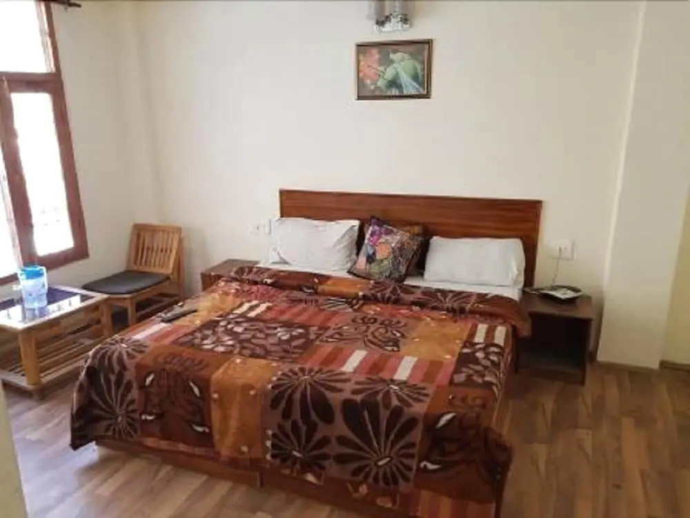 Janghu Hotel And Restaurant