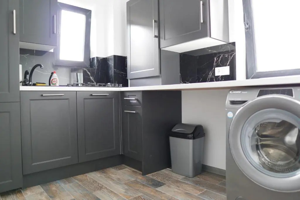10 TLH Studio near PALAS-UNION SQUARE-ULTRACENTRAL